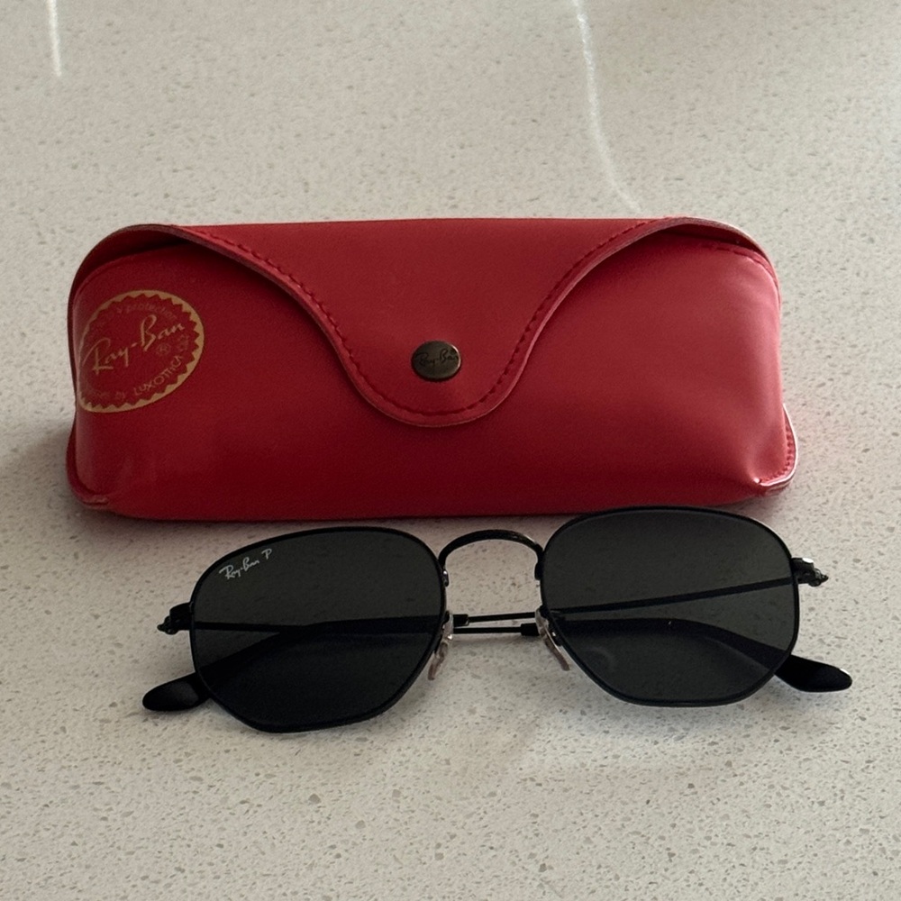 Ray-Ban Black Sunglasses with Red Case